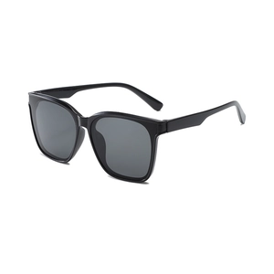 Lunettes De Soleil Enfants Protection UV400 Monture PC Verres AC Mode Carré Grand Cadre Pour Garçons Filles Plein Air