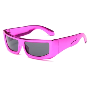 Lunettes de soleil futuristes rose métallique pour enfants avec verres gris style punk