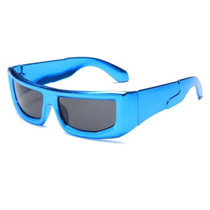 Lunettes de soleil sport pour enfants futuristes avec monture bleue et verres rectangulaires