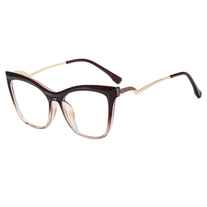 Chic cat-eye glasses frame with gradient brown finish and wavy gold metal temples