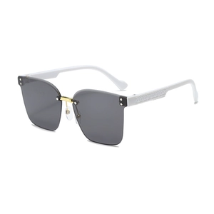 Lunettes de soleil sans monture pour enfants avec verres gris et branches blanc tressé