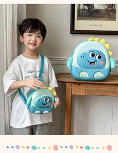 Detail of dinosaur EVA backpacks in small and medium sizes with waterproof 3D design