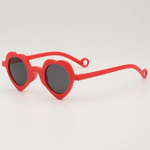 Lunettes de soleil coeur rouges pour enfants avec protection UV et boucles de maintien