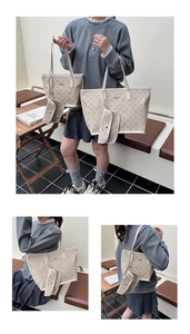 Dettaglio del set borsa tote vintage beige con tracolla larga e mini portafoglio