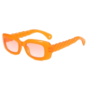 Chic orange square sunglasses with twist-designed temples and gradient lenses