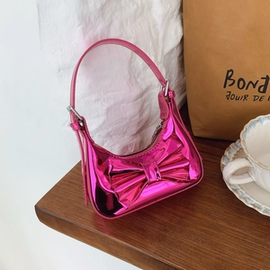 Mini sac à main Y2K en cuir PU fuchsia métallisé avec grand nœud et finition brillante