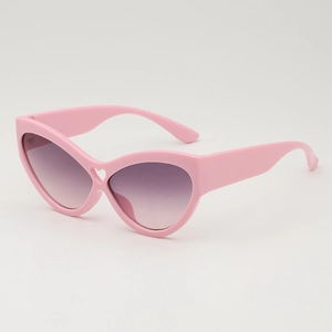 Lunettes de soleil œil de chat roses avec monture cœur ajourée et verres dégradés violets