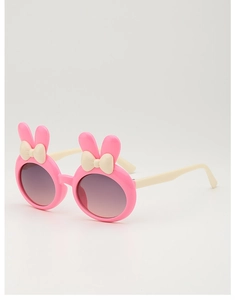 Detailansicht der rosa Hasenohren und Schleife an Kinder-Sonnenbrille mit Farbverlauf