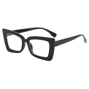 Klassische schwarze Cat-Eye-Brille mit Blaulichtfilter und poliertem, dickem Retro-Rahmen