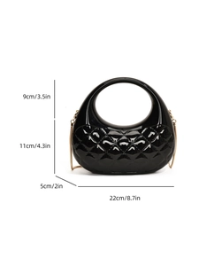 Detailed size guide of black glossy quilted evening bag with gold chain measurements