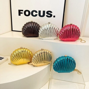Shell Shaped Evening Bag Acrylic Metallic Hard Shell Clutch With Detachable Chain Strap For Women Wedding Party