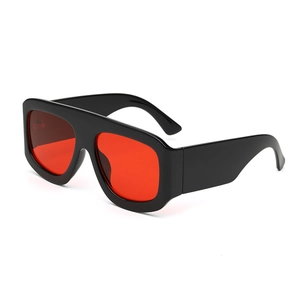 Occhiali da sole aviator montatura grande in acetato nero e lenti rosse brillanti
