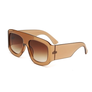Occhiali da sole aviator oversize marroni con lenti graduate e montatura ambrata