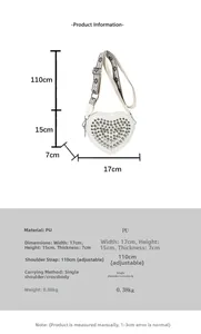 Tableau des tailles détaillé pour sac à bandoulière blanc en PU avec rivets métalliques