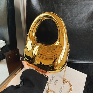 Bolso de noche dorado brillante con asa circular y correa de cadena desmontable