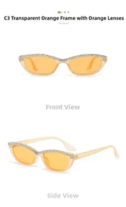 Détail de lunettes de soleil œil-de-chat orange avec strass et monture transparente