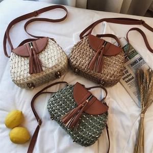 Sac Bandoulière Tissé En Paille Pour Femmes Rabat En Cuir PU Gland Bohème Plage Vacances Sac À Main Vintage