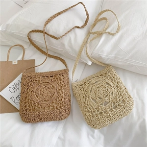 Handmade Crochet Straw Crossbody Bag Small Woven Flower Pattern Beach Vacation Summer Shoulder Purse For Women
