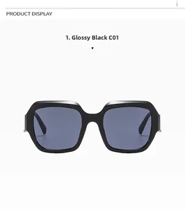 Vue de face de lunettes de soleil carrées noires avec verres bleus sur fond blanc