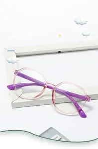 Detail of pink and purple gradient flexible resin frames for children's anti-blue light glasses