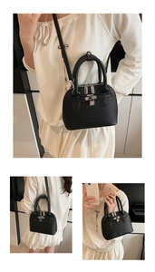 Schwarze Handtasche mit Lychee-Muster in Crossbody- und Schulter-Tragevarianten