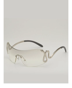 Macro detail of snake-shaped silver metal temple on rimless gradient sunglasses