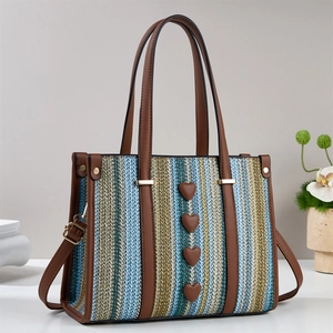 Borsa tote in tessuto a righe bohémien con manici in pelle e bottoni a cuore