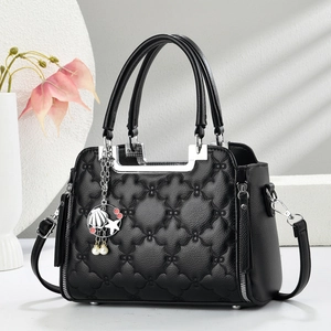Elegant Quilted Clover PU Leather Handbag For Women Fashion Shoulder Crossbody Bag With Nautical Charm