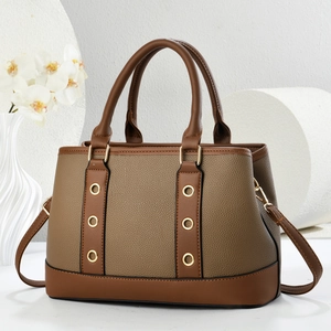 Retro high-capacity women's tote bag in two-tone brown leather with gold hardware