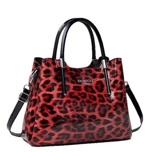 Grand sac cabas en cuir verni à motif léopard avec bandoulière amovible réglable