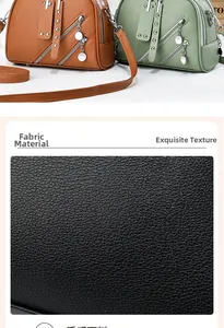 Gros plan sur la texture du similicuir grainé avec détails de rivets métalliques