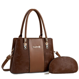 Two-piece large capacity tote bag and coin purse in brown patchwork with gold hardware