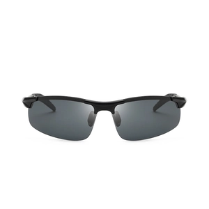 Klassische polarisierte Sport-Sonnenbrille mit schwarzem Alu-Magnesium-Rahmen und Gläsern