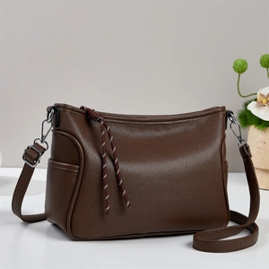 Sac À Bandoulière Rétro En Cuir PU Pour Femmes Grande Capacité Texture Litchi Sac À Bandoulière Avec Gland Tressé