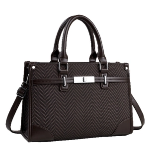 Sac Boston en tissu chevrons marron foncé avec bordure en cuir et boucle argentée