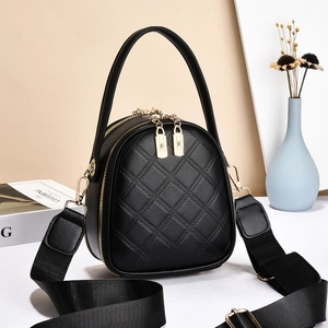 Borsa A Tracolla Trapuntata In Pelle PU Donna Tracolla Larga Hardware Dorato Borsa A Mano Elegante Chic