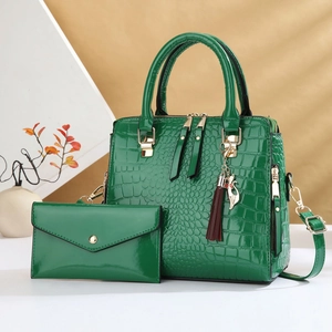 Green crocodile pattern handbag set with cat tassel pendant and envelope wallet