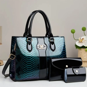 Snakeskin Embossed PU Leather Handbag And Clutch And Card Holder Fashion Large Capacity Shoulder Bag For Women