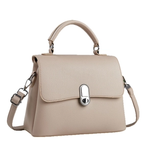 Elegante borsa a tracolla in pelle beige con dettagli in argento e manico, vista laterale