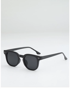 Detail of classic black square sunglasses with silver arrow metal rivets on the side