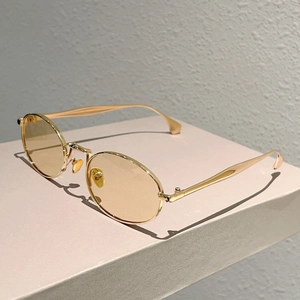 Occhiali Da Sole Ovali Vintage Montatura In Metallo Protezione UV Moda Streetwear Donna Uomo Di Tendenza