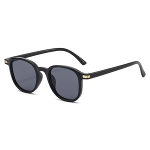 Classic oversized round frame sunglasses with black polished finish and gold accents