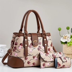 Ensemble de 3 sacs cabas beige à motif cerise avec anses brunes et bandoulière réglable