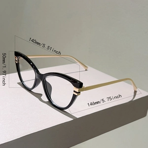 Detaillierte Maße der 140mm Rahmenbreite und 146mm Bügel für die Cat-Eye-Brille