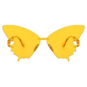 Vue détaillée de lunettes papillon sans monture jaunes avec charnières dorées ciselées