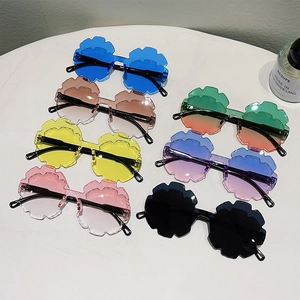 Flower Rimless Sunglasses Irregular Cut Edge PC Lens UV400 Pastoral Sweet Party Eyewear For Kids Toddlers