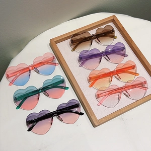 Heart Shaped Rimless Sunglasses Gradient PC Lens UV400 Protection Fashion Party Cute For Kids Children Toddler