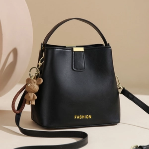 Vintage PU Leather Bucket Bag Women Fashion Crossbody Shoulder Handbag With Top Handle And Bear Charm Accessory