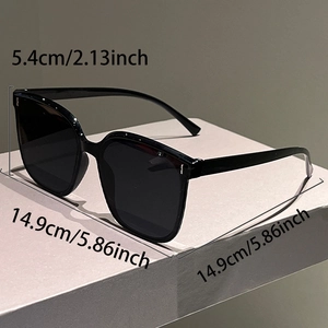 Detailed dimension guide showing frame width, height, and temple length of black sunglasses