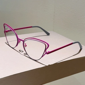 Pink cat-eye metal blue light blocking glasses with trendy double-frame design